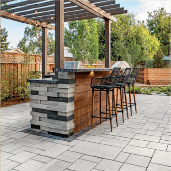 Outdoor Kitchen